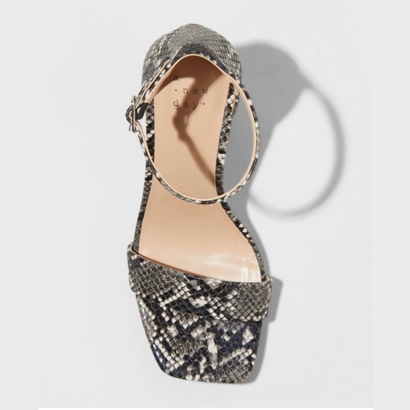 A New Day Ema Women’s High Block Heeled Square Toe Sandals - NWT - Picture 3 of 3